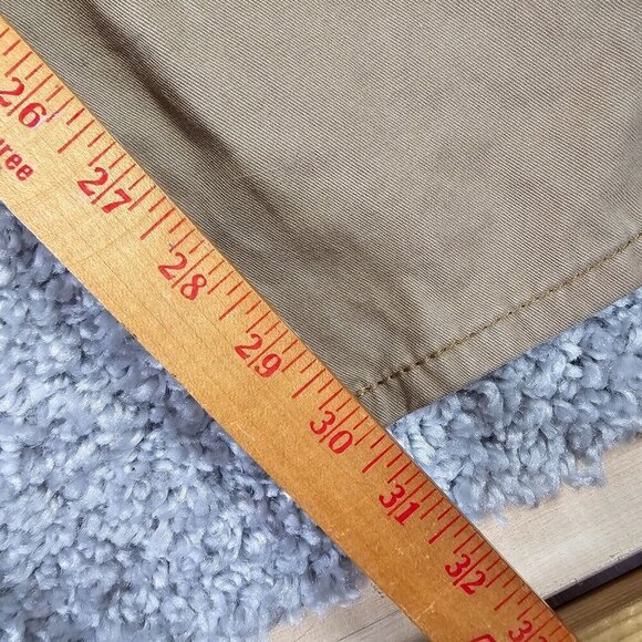 Levi’s 508 Slim Straight Chino Pants Mens 30x32 (Fits 30x30) Tan Minimal Street - Picture 12 of 14